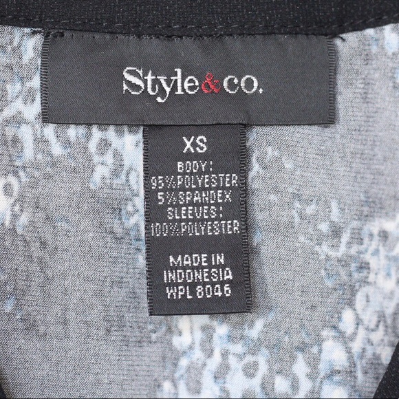 Patterned Top - Picture 4 of 5